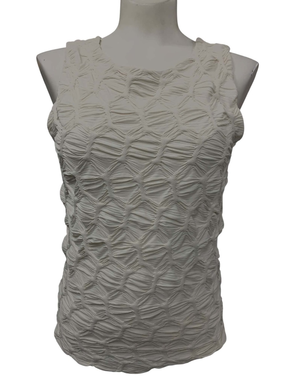 RW&CO. Cream Textured Sleeveless Tank Top Size M
